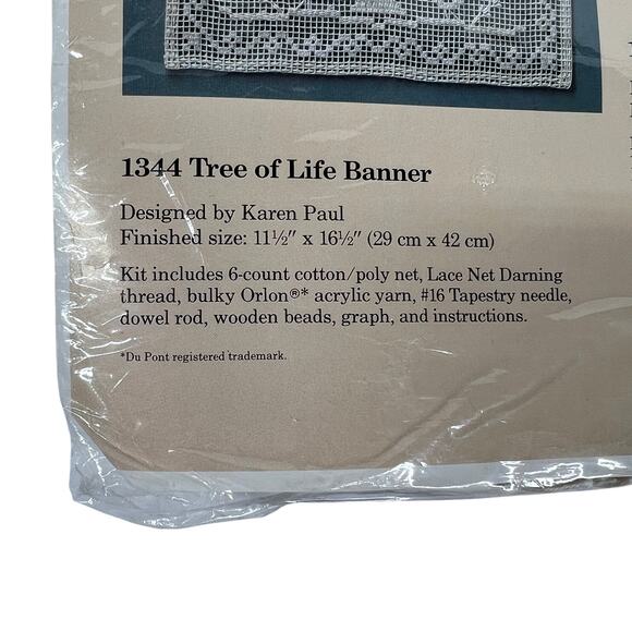 The Creative Circle #1344 Tree of Life Banner Darning Embroidery Kit 11 x 16 - Picture 3 of 6